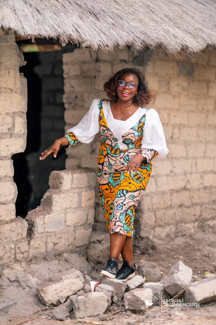 Tshinaweji : Laetitia Nawezi répond à l’appel des habitants pour une nouvelle infrastructure scolaire