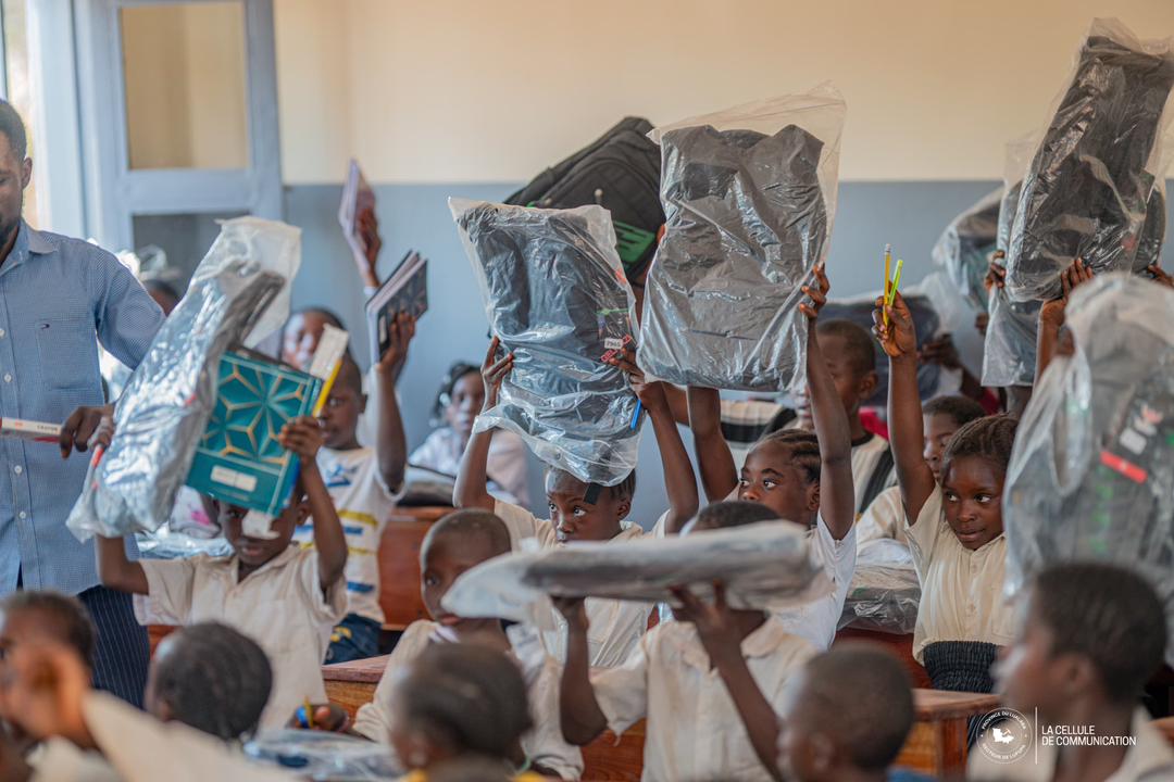 Remise de kits scolaires à 800 élèves de Musokantanda
